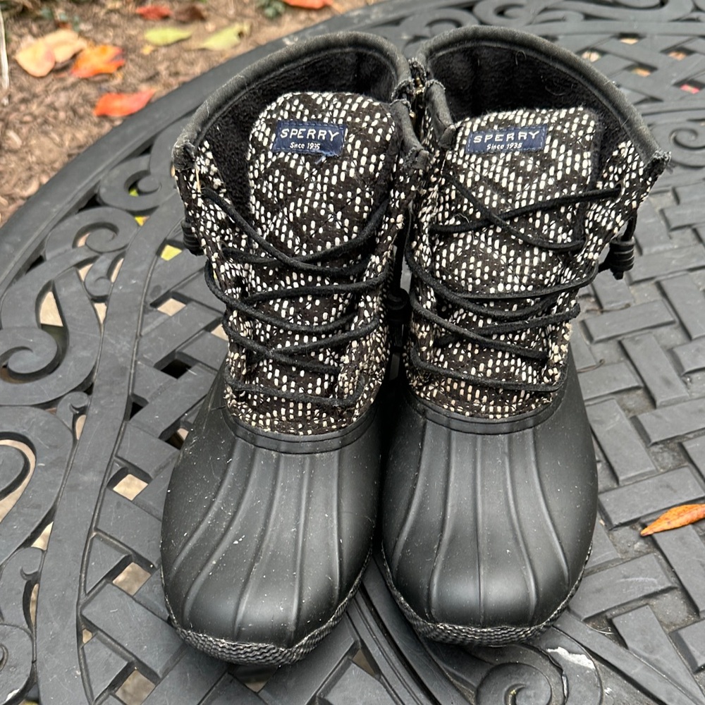 Sperry Black and Patterned Duck Boots